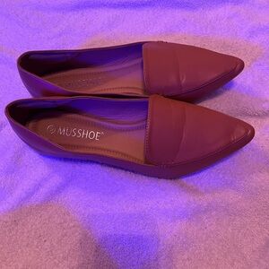 MUSSHOE~WOMEN’S CAMEL PADDED LOAFER~10